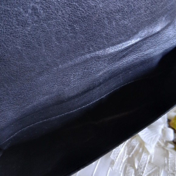 Gucci Black Leather Wallet - Picture 9 of 11